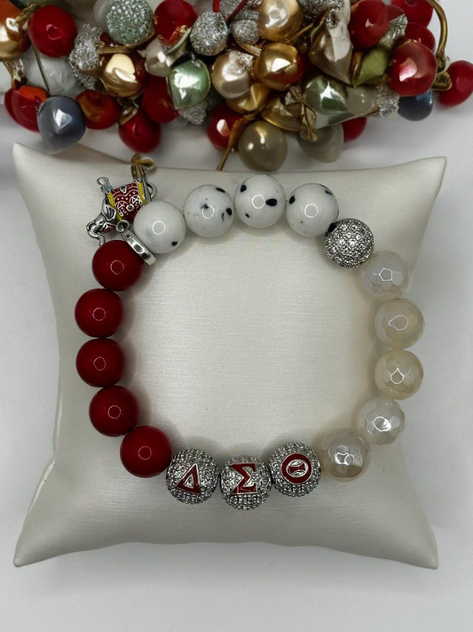 Stylish Delta Sigma Theta Beaded Charm Bracelet